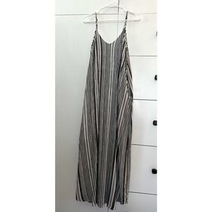 Entro Maxi Vertical Striped Dress